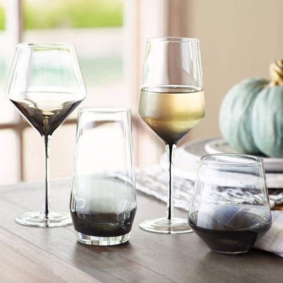 Entice Smoke Gray White Wine Glass - Picture 3 of 4